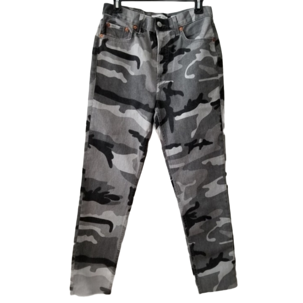 RE/DONE Originals RARE print! Camo jeans